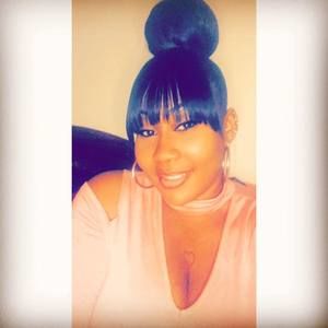 Meet your Posher, Whitney